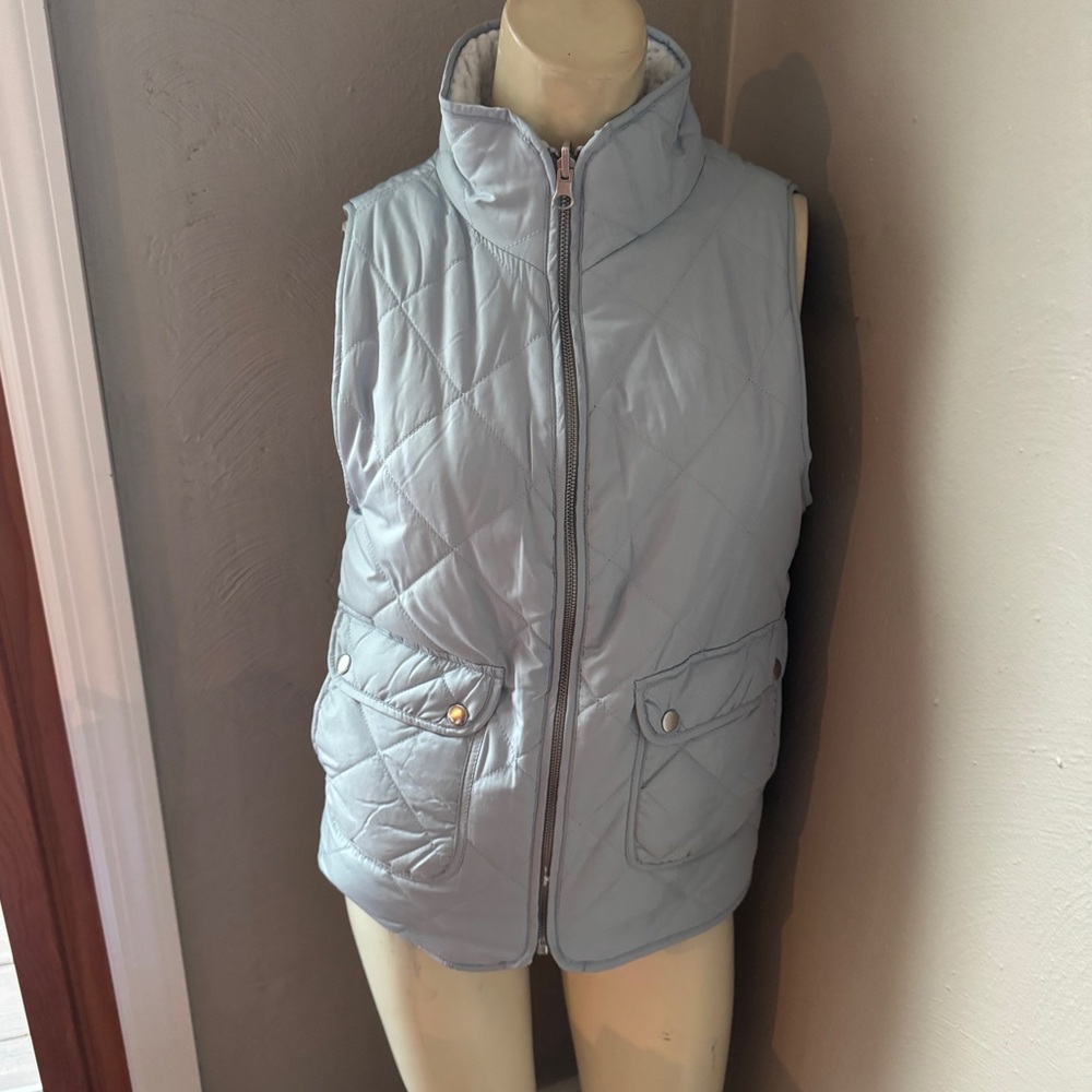 Studio 19 reversible vest  light blue size small
